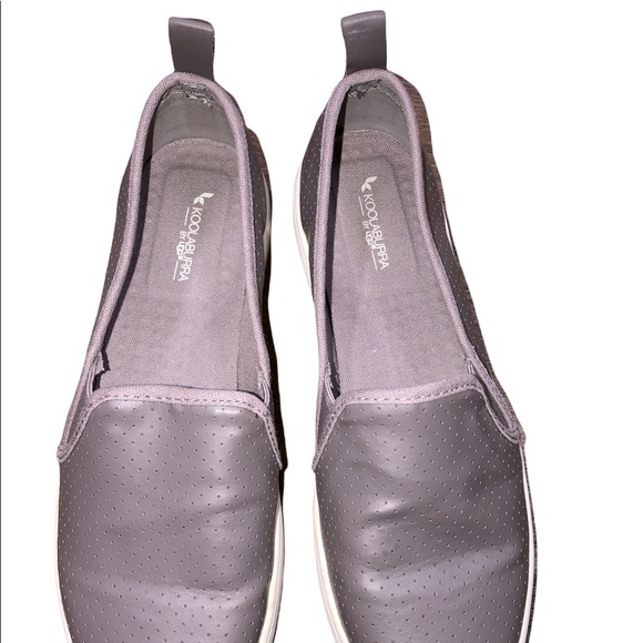 Koolaburra by UGG size 7.5 slip on loafers - Picture 3 of 9